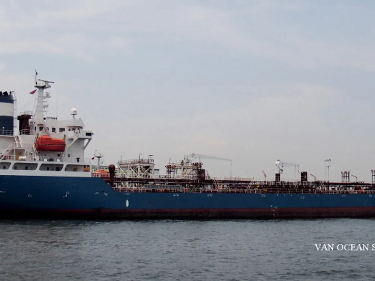 Navio-tanque de óleo/produtos químicos à venda