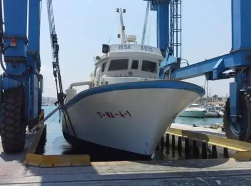 Barcos de trabalho à venda