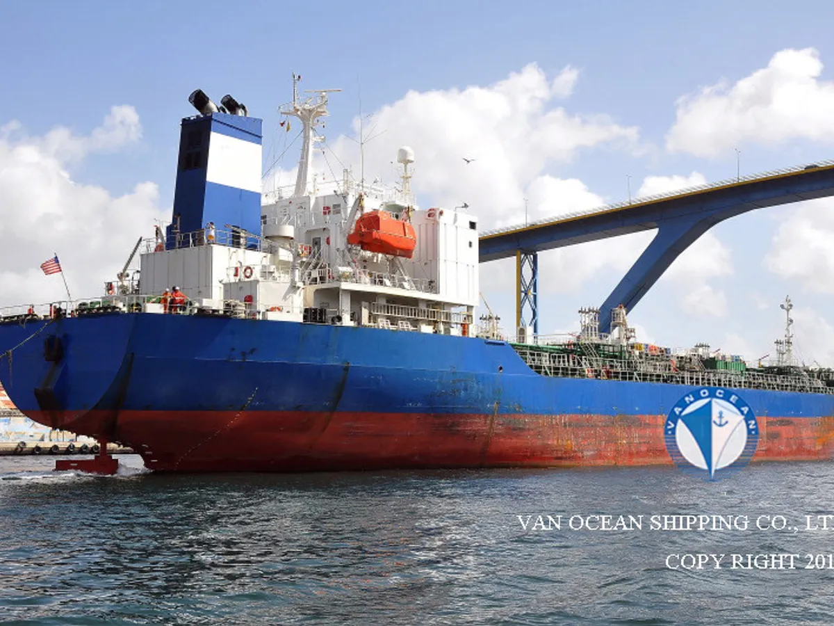 Navio-tanque de óleo/produtos químicos à venda