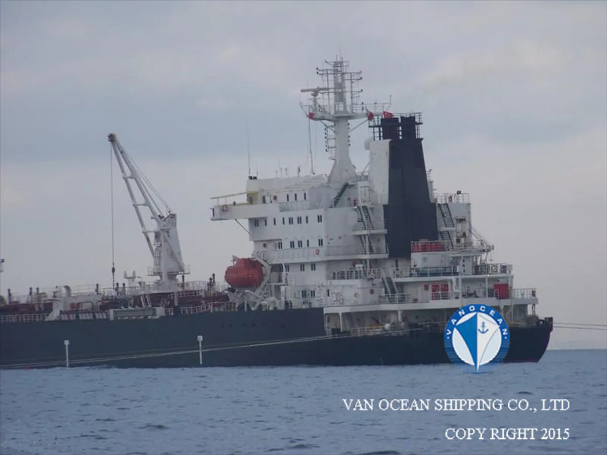 Navio-tanque de óleo/produtos químicos à venda