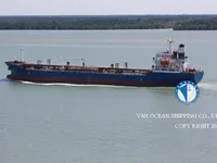 Navio-tanque de óleo/produtos químicos à venda