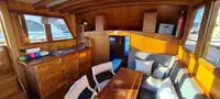 Navio-tanque de óleo/produtos químicos à venda