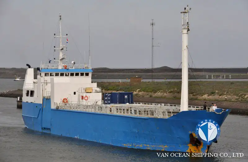 Navio frigorífico à venda