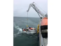 Navio de pesquisa à venda