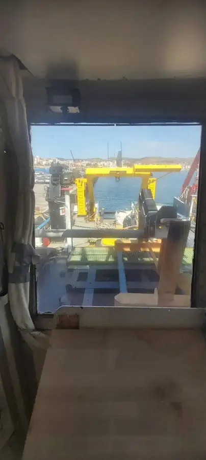 Navio de pesquisa à venda