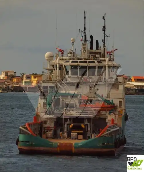 Navio de abastecimento à venda