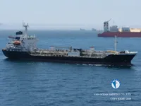 Navio-tanque de óleo/produtos químicos à venda