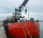 Barcaça à venda