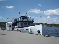 Navio de cruzeiro à venda