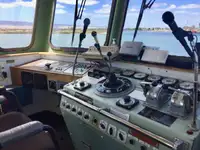 Rebocador à venda