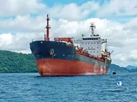 Navio-tanque de óleo/produtos químicos à venda