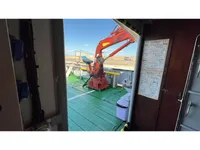 Barco de tripulação à venda