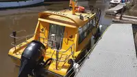 Navio de cruzeiro e ferry à venda