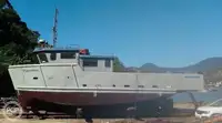 Navio de abastecimento à venda