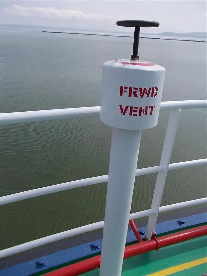 Navio graneleiro à venda