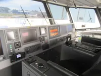 Barco de tripulação à venda