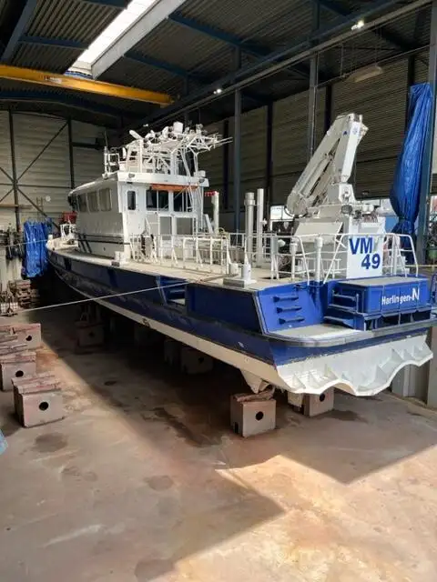 Navio de pesquisa à venda