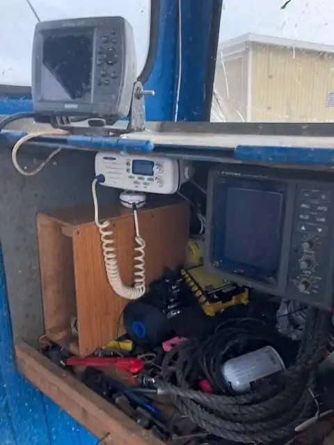 Navio de pesca de arrasto à venda