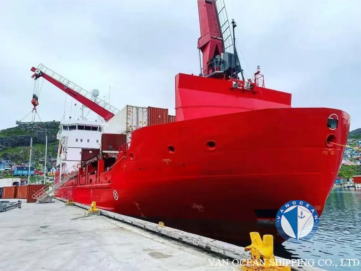 Navio frigorífico à venda