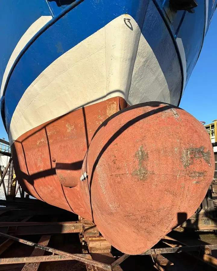 Navio graneleiro à venda