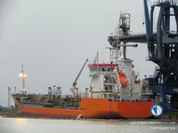 Navio-tanque de óleo/produtos químicos à venda