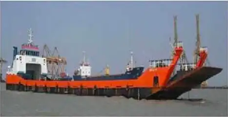 Balsa de desembarque, tanque à venda