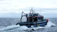 Navio porta-contêineres à venda