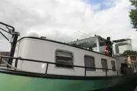 Barcaça à venda