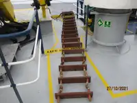 Navio frigorífico à venda