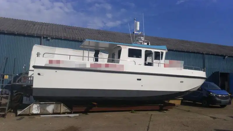 Barcos de trabalho à venda