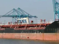 Navio-tanque de óleo/produtos químicos à venda
