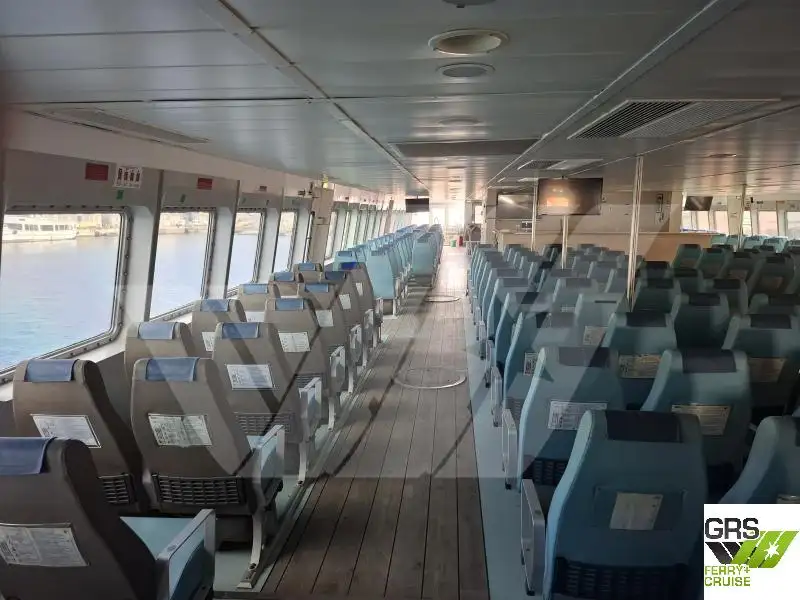 Navio de cruzeiro à venda