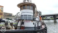 Rebocador à venda