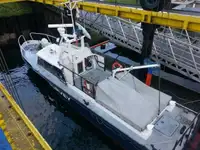 Navio de pesquisa à venda