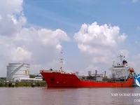Navio-tanque de óleo/produtos químicos à venda