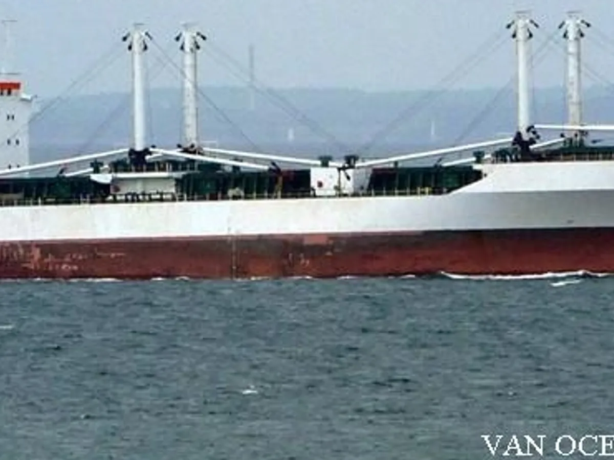 Navio frigorífico à venda
