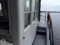 Rebocador à venda