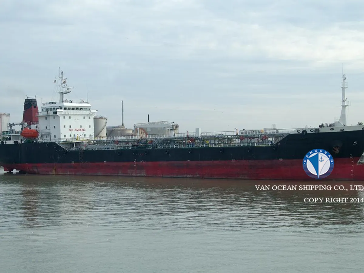 Navio-tanque de óleo/produtos químicos à venda