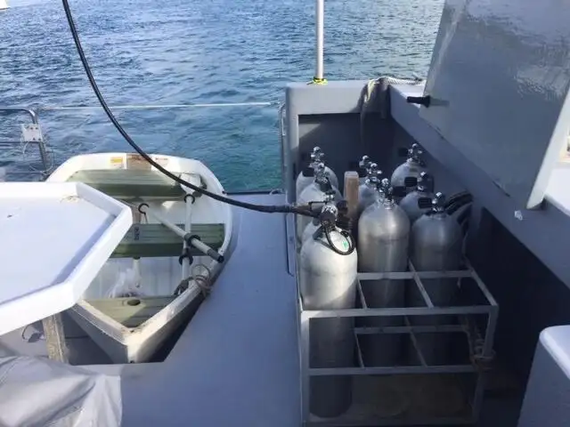 Navio de pesquisa à venda