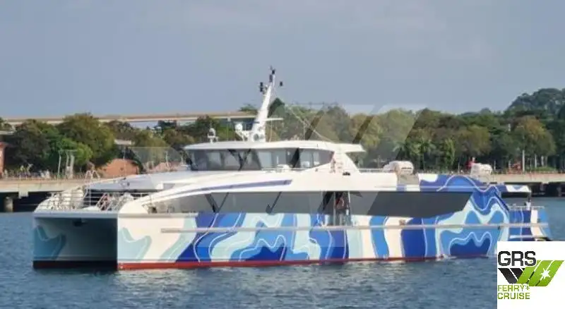 Navio de passageiros à venda