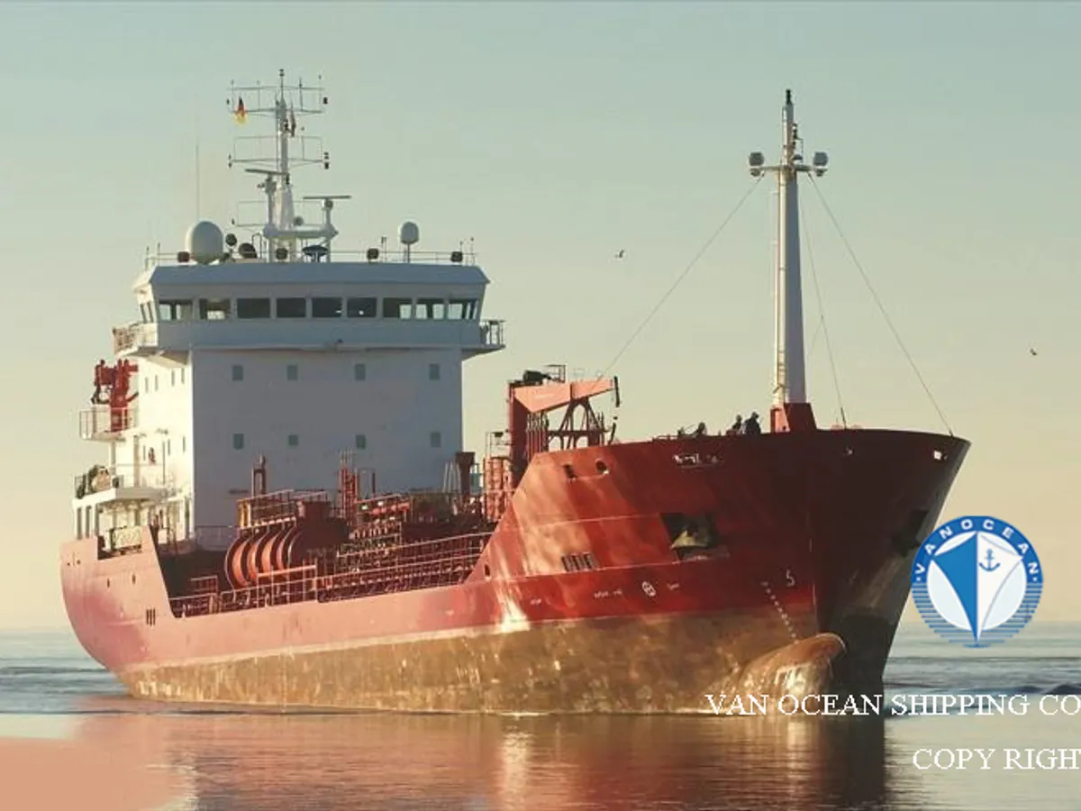 Navio-tanque de óleo/produtos químicos à venda