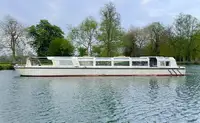 Navio de passageiros à venda