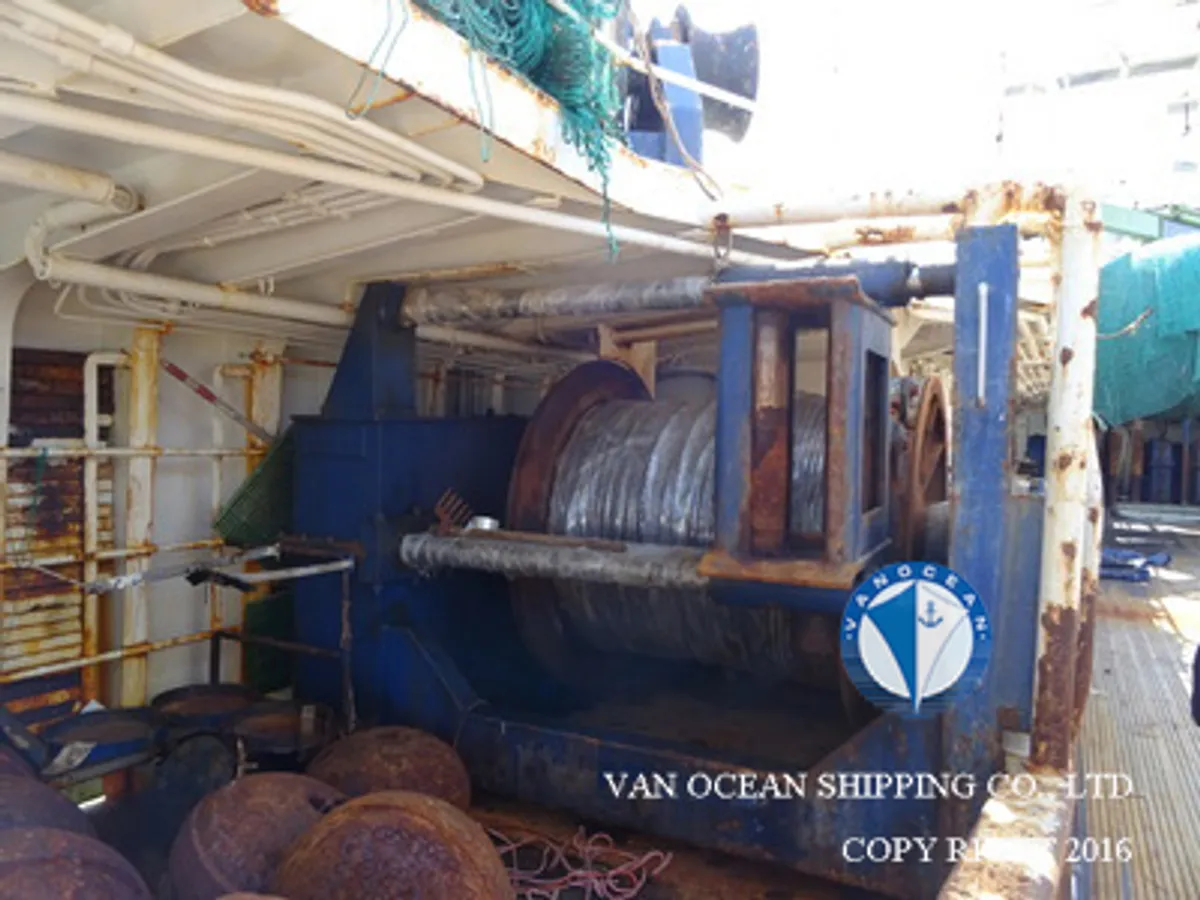 Navio de pesca de arrasto à venda