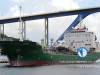 Navio-tanque de óleo/produtos químicos à venda
