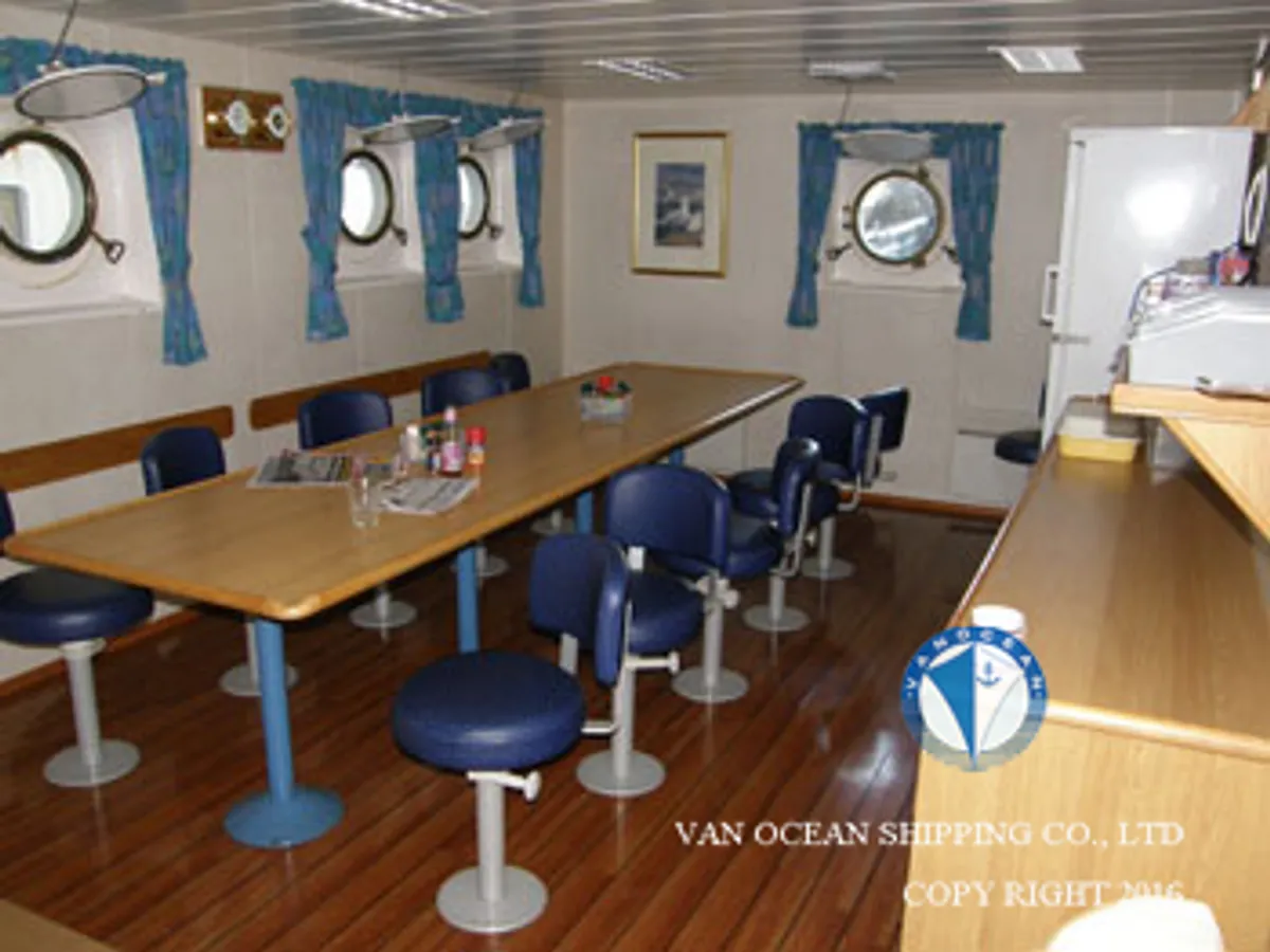 Navio de pesca de arrasto à venda