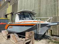 Barcos de trabalho à venda