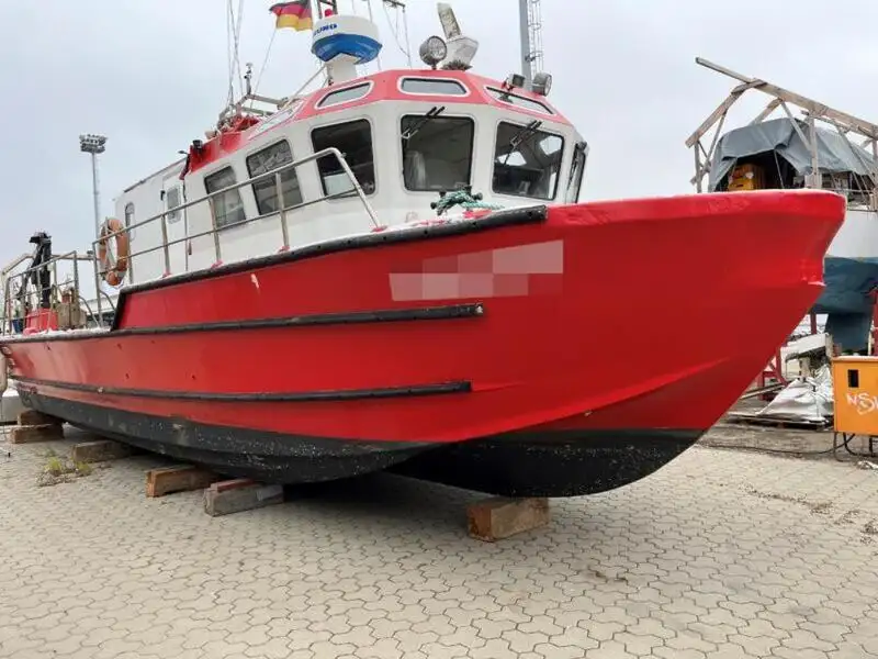 Barcos de trabalho à venda
