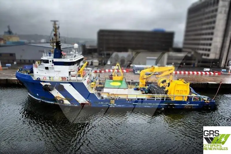 Navio frigorífico à venda