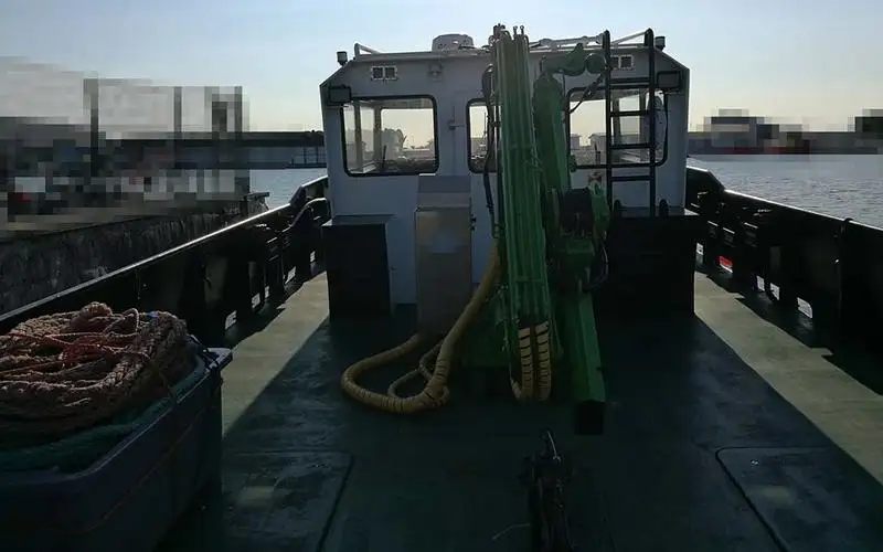 Barcos de trabalho à venda