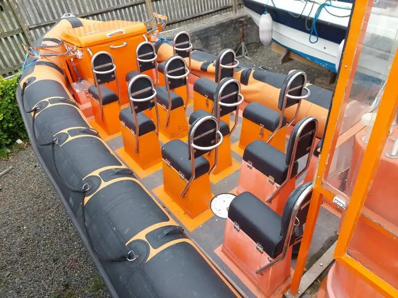 Bote inflável rígido à venda